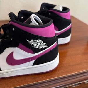 Nike Air Jordan Black and Pink Sneakers